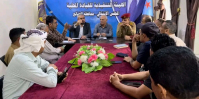 رئيس هيئة الإعلام والثقافة يرأس اجتماع اللجنة الإعلامية لفعالية ذكرى 14 أكتوبر في الضالع