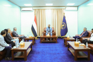 الأمين العام يبحث مع اللجنة الدولية للصليب الأحمر جهودها الإغاثية في محافظات الجنوب