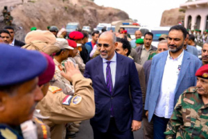 الرئيس عيدروس الزُبيدي إرادة صلبة