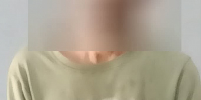 أمن العاصمة عدن يضبط أحد أخطر سارقي محتويات المركبات متلبساً وبحوزته مسروقات