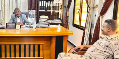 رئيس عمليات اللواء الثاني دفاع شبوة يتفقد مكتب تأمينات المحافظة