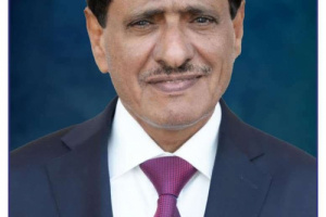 البحسني يطمئن على صحة المناضل حسن باعوم ويشيد بمسيرته النضالية