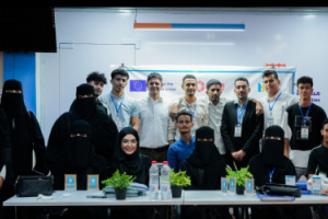 مؤسسة إنسجام تختتم المحور الثاني من مشروع نادي السلام الطلابي في العاصمة عدن