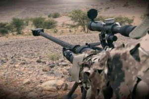 قناصة الحوثي يواصلون استهداف المدنيين في تعز وإصابة امرأتين برصاص مباشر