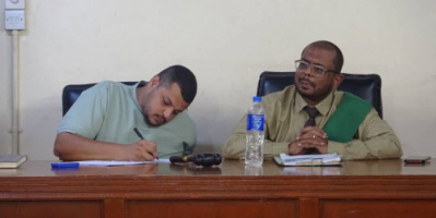 محكمة صيرة تحجز قضية واقعة القتل في حي الطويلة للنطق بالحكم الأربعاء القادم
