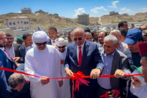 بدعم إماراتي سخي .. الرئيس الزُبيدي يفتتح مشاريع تربوية تعزز جودة التعليم في الجنوب (تقرير)