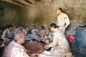 اللواء الثاني مشاة يختتم دورة ميدانية في الإسعافات الأولية لتعزيز جاهزية المقاتلين بجبهات الضالع