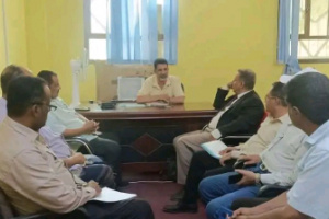 فريق التوجيه والرقابة الرئاسي يطلع على سير عمل مكتب الواجبات بلحج