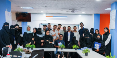 مؤسسة إنسجام تختتم المحور الثالث من مشروع نادي السلام الطلابي في العاصمة عدن