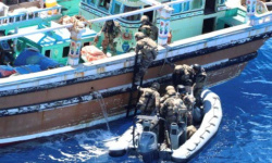 القيادة الأمريكية تؤكد ضبط مخدرات بقرابة مليار دولار في بحر العرب