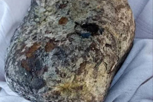 جندي يعثر على كنز ثمين في الساحل الغربي ويرفض عرض 100 ألف ريال سعودي لبيعه