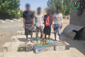 قوات الحزام الأمني في لحج تضبط عصابة تمتهن النشل والسرقة من الشاحنات