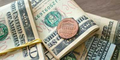 سعر صرف الدولار والريال السعودي أمام الريال اليمني اليوم الأحد