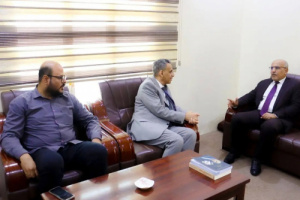 الكثيري يؤكد دعم المجلس الانتقالي لجهود تعزيز اللامركزية وتمكين السلطات المحلية