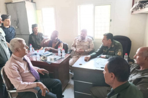 لجنة الإشراف العام تواصل نزولها الميداني لتنفيذ البرنامج الأمني المكثف في العاصمة عدن