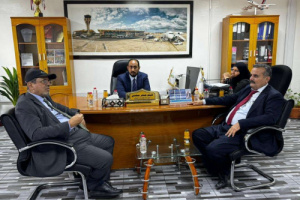 الأمين العام للأمانة العامة يتفقد مطار عدن الدولي