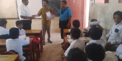 انتقالي مرخة يقدم كمية من الكتب المدرسية لمكتب التربية والتعليم بالمديرية