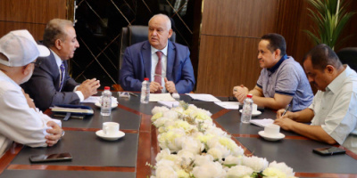 فريق التوجيه يبحث مع وزير الخدمة المدنية أوضاع الوظائف والتسويات بمحافظة لحج