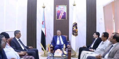 الجعري يناقش مع نائبي وزارتي المياه والبيئة والإدارة المحلية أوضاع الخدمات في المهرة