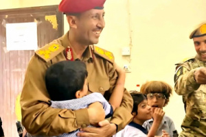 العميد اوسان العنشلي يزور ذوي الاحتياجات الخاصة في العاصمة عدن 