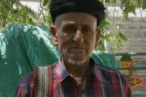 رئيس انتقالي سرار يعزي مدير عام مديرية يافع سباح الشيخ حسن القحيم في وفاة والده