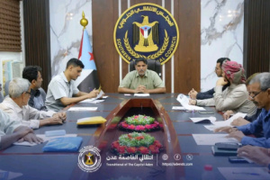 انتقالي العاصمة عدن يستعرض الأداء السياسي بالهيئة وعلاقة التعاون مع اللجان المجتمعية