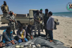 ضبط وإحباط عملية تهريب حبوب مخدّرة قرب سواحل مقاطين شرق أبين