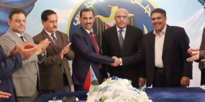 بحضور الكثيري إتمام مراسم التسليم والاستلام لقيادة انتقالي حضرموت