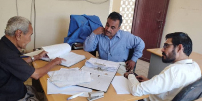 فريق التوجيه الرئاسي يطلع على سير عمل القسمين التنظيمي والمالي بانتقالي خنفر