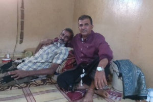 نائب رئيس انتقالي أبين يطمئن على صحة المناضل قحطان العولقي