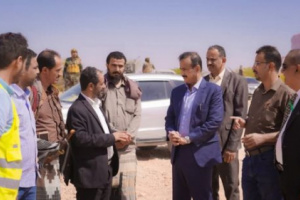 بن الوزير يتفقد التوسعة الجديدة لمساحة المدينة الطبية في عتق