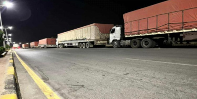 سائقي الشاحنات يعلنون الإضراب المفتوح بعد فرض الإخوان جبايات غير قانونية في سيئون