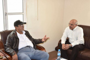 الكثيري يطلع على جهود هيئة الطيران لتطوير الخدمات الملاحية