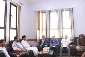 فريق التوجيه والرقابة الرئاسي يزور مركز اللغة المهرية 