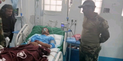 العميد الحارثي يزور جرحى حادثة الاستهداف بالطيران المسير الحـ ـوثي بجبهة مرخة العليا