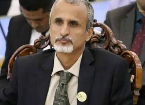 الشبحي يُؤكد رفضه افتتاح وتشجيع أسواق القات في عواصم المحافظات والمدن الكبرى