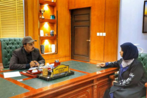 محافظ حضرموت يثمن دور الصحة العالمية في دعم المستشفيات