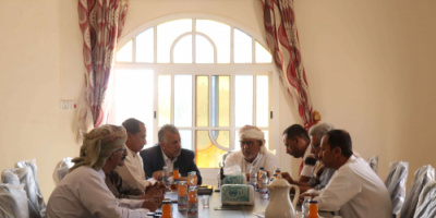 فريق التوجيه والرقابة الرئاسي يلتقي الهيئة التنفيذية للمجلس العام لأبناء المهرة وسقطرى
