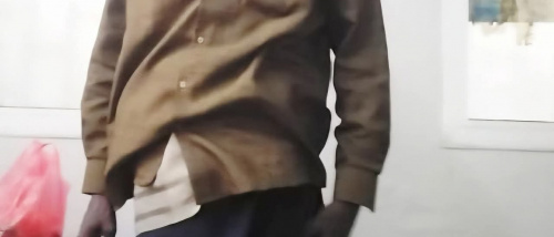 شرطة التواهي تلقي القبض على متهم بتخريب شبكة الصرف الصحي في حي العروسة