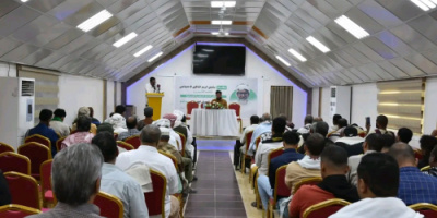 رئيس انتقالي حضرموت يشارك في فعالية تأبين الشيخ المناضل أحمد العساني بالمكلا