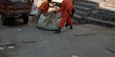 استمرار حملات النظافة في شوارع وأحياء المعلا