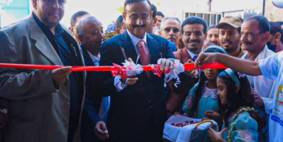 المحافظ بن الوزير يدشّن فعاليات مهرجان شبوة الأول للعسل ويؤكد الحرص على حماية المنتج وتطويره