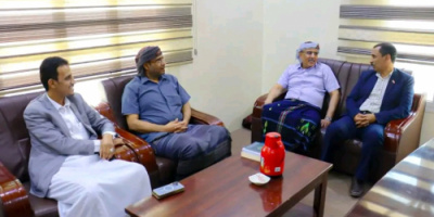 الكثيري يطلع على أوضاع أسر الشهداء والجرحى بمحافظة حضرموت