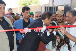 بن الوزير يفتتح مهرجان شبوة الأول للعسل