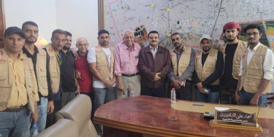 مدير عام المنصورة يشيد بجهود مكتب الصناعة والتجارة في ضبط المحلات المخالفة