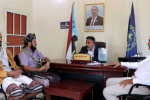 رئيس انتقالي أبين يلتقي قائد حزام زنجبار لمناقشة الأوضاع الأمنية بالمديرية
