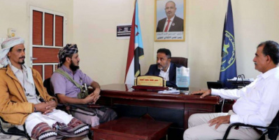 رئيس انتقالي أبين يلتقي قائد حزام زنجبار لمناقشة الأوضاع الأمنية بالمديرية