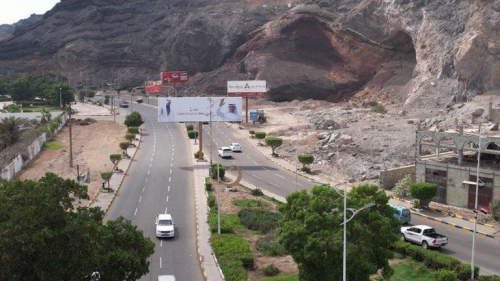 الإمارات .. دور إنساني في الجنوب يعيد بناء الإنسان قبل المكان (تقرير) الإمارات .. دور إنساني في الجنوب يعيد بناء الإنسان قبل المكان (تقرير)