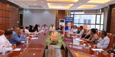 تنفيذي خورمكسر يعقد اجتماعه الدوري ويناقش أوضاع الصرف الصحي