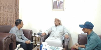 محافظ سقطرى يلتقي أخصائي تقييم مشروع (اليونيب – جيف) 